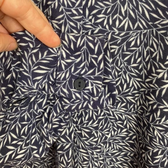 Rare H&M x William Morris & Co 4 Floral Print Tunic Blouse Navy White - Picture 10 of 14